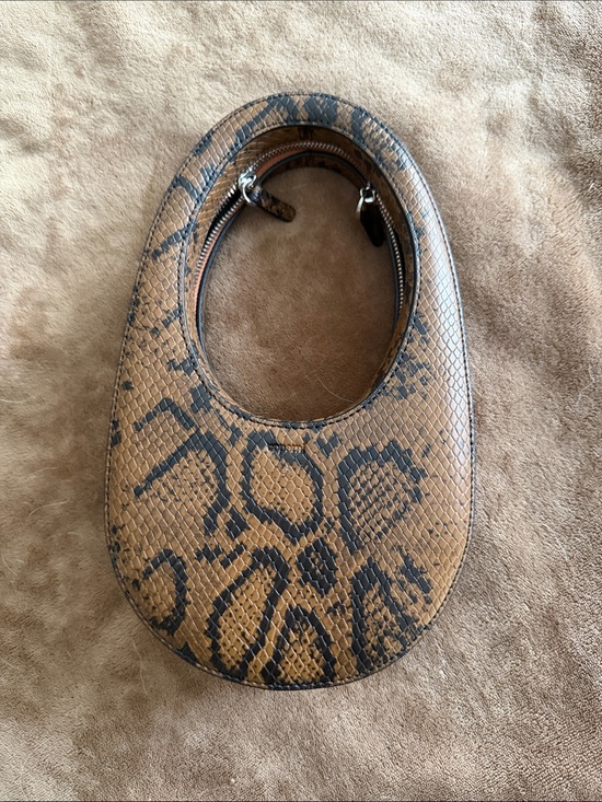 Handbags - Reptile Hide Snake-Pattern Brown Feeding Bowl Cover